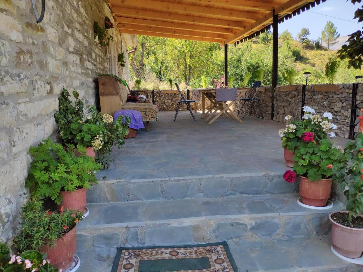 Stone House Villa Kelcyre Luaran gambar
