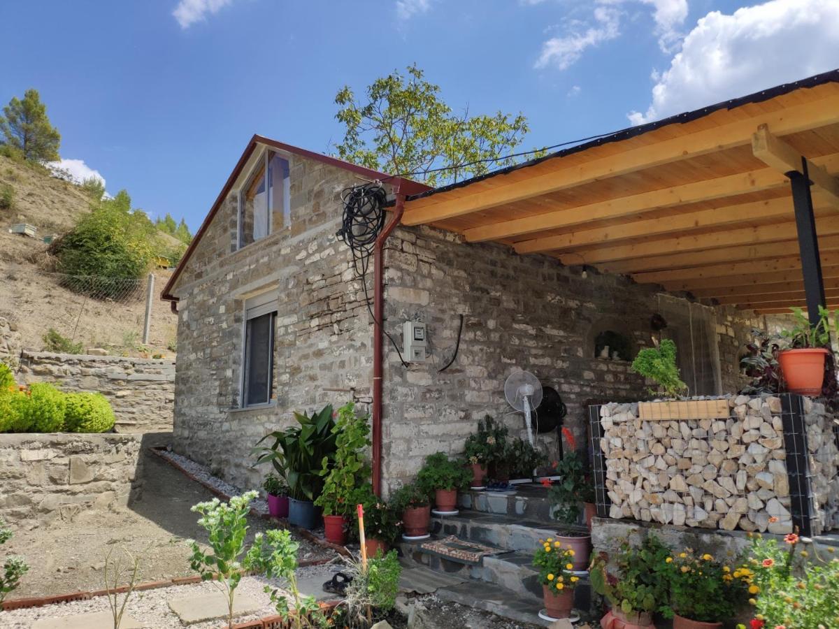 Stone House Villa Kelcyre Luaran gambar