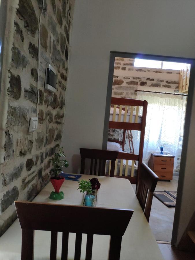 Stone House Villa Kelcyre Luaran gambar